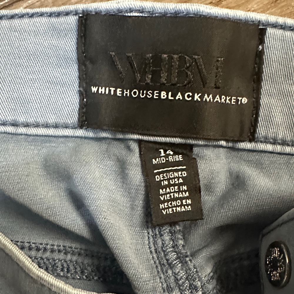 White House Black Market Light Gray Cargo Pants - Picture 2 of 4